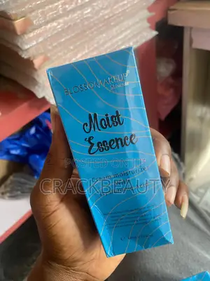 Blossom Makeup Moist Essence, Cream Moisturizer With Hydraulic Acid.