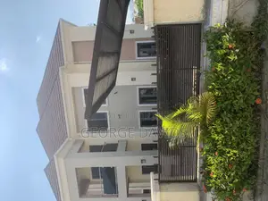 6bdrm Duplex in Nawlg Housing Estate, Kuje for sale