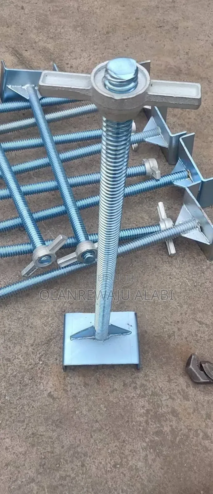 Screw Jack / Adjustable Jack