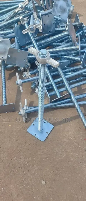 Screw Jack / Adjustable Jack