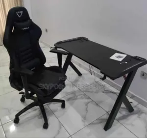 1.4 Meter Gammy Table