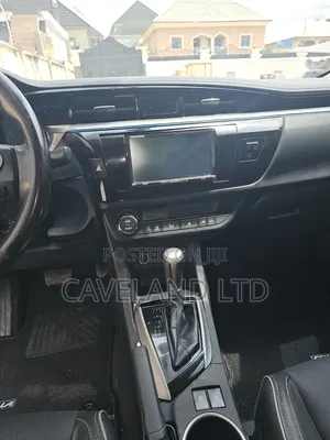 Toyota Corolla S 4dr Sedan (1.8L 4cyl CVT) 2016 Blue