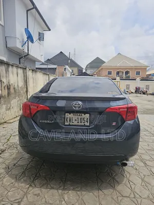 Toyota Corolla S 4dr Sedan (1.8L 4cyl CVT) 2016 Blue