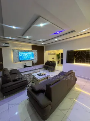 2 Bedrooms Apartment in Wuye
