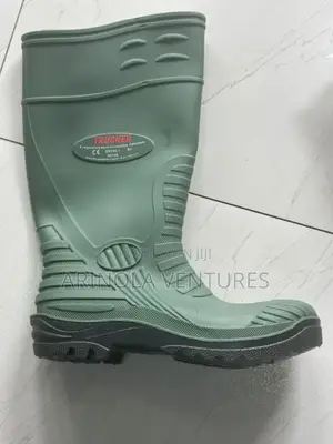 Trucker Rain Boots