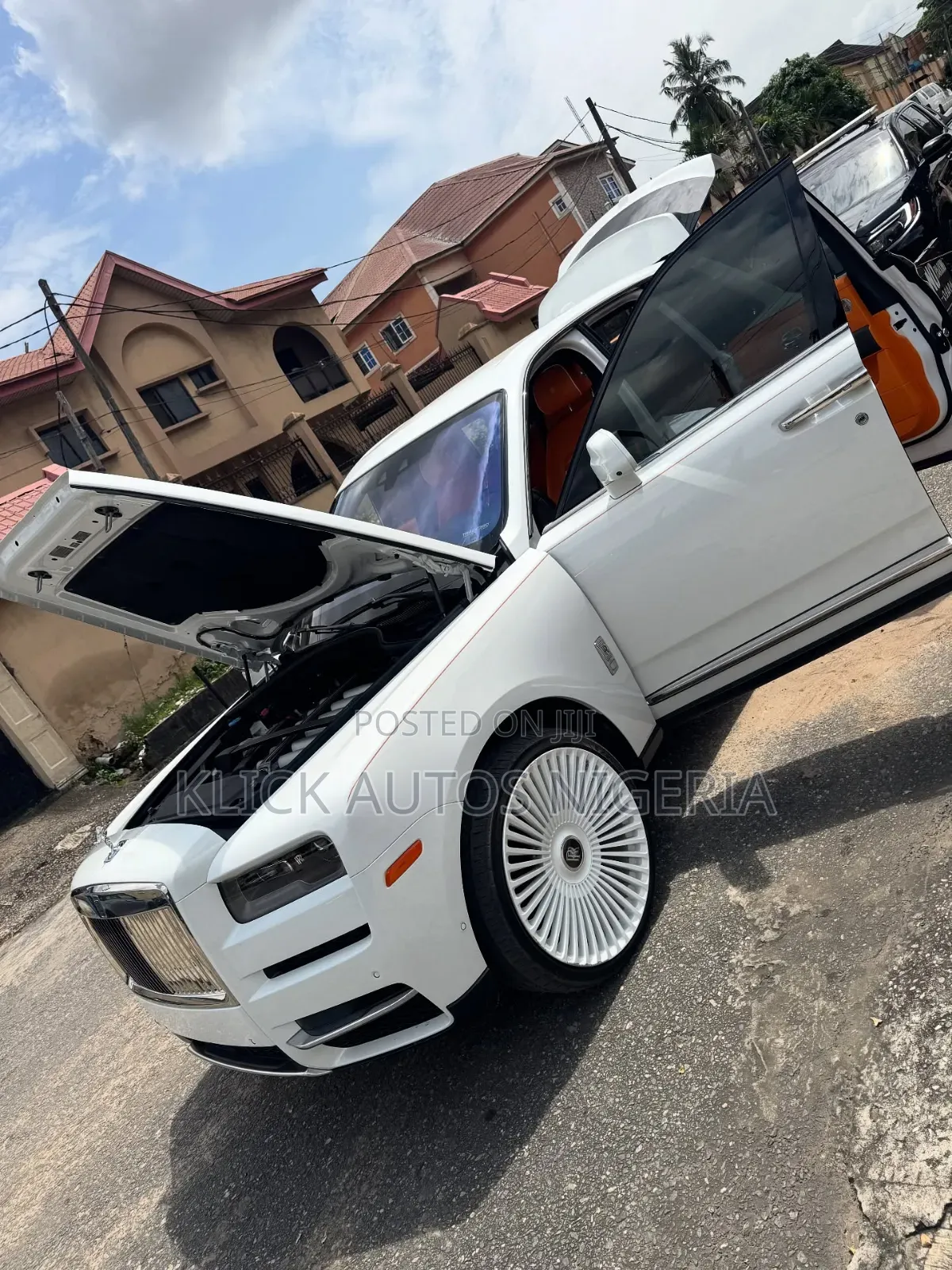 Rolls-Royce Cullinan Base 2020 White