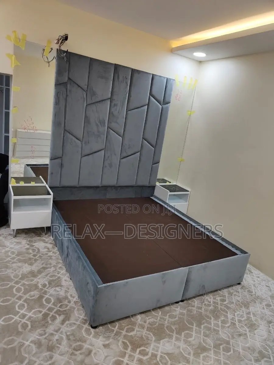 Light  Ash Bed Color