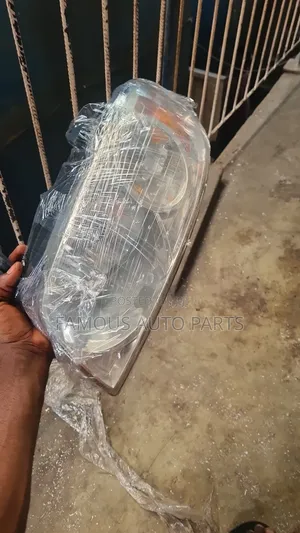 Headlight Nissan Sentra 2005 Direct Tokunbo at Affordable Price