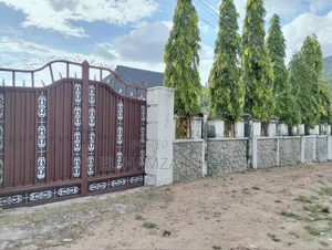5bdrm Duplex in Lokoja for sale