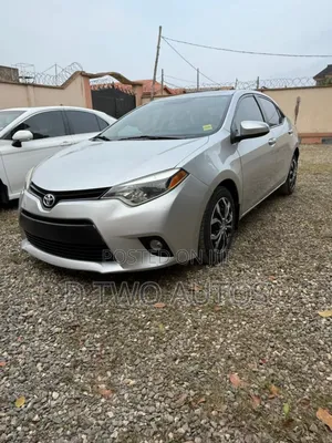 Toyota Corolla LE Eco Premium 4dr Sedan (1.8L 4cyl CVT) 2014 Silver