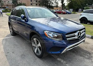 Mercedes-Benz GLC-Class 2016 Blue