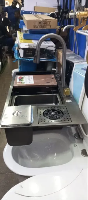 Pure Black Digital Kitchen Sink