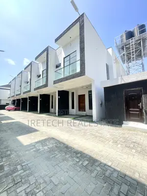 3bdrm Townhouse/Terrace in Ikota Gra for sale