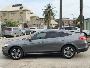 Honda Crosstour 3.5 AWD 2014 Gray