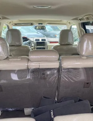 Lexus GX 460 2012 Silver
