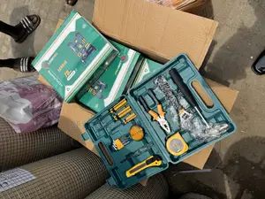 16 Pieces of Tools Box