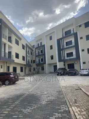 3bdrm Block of Flats in Mabushi Main for rent