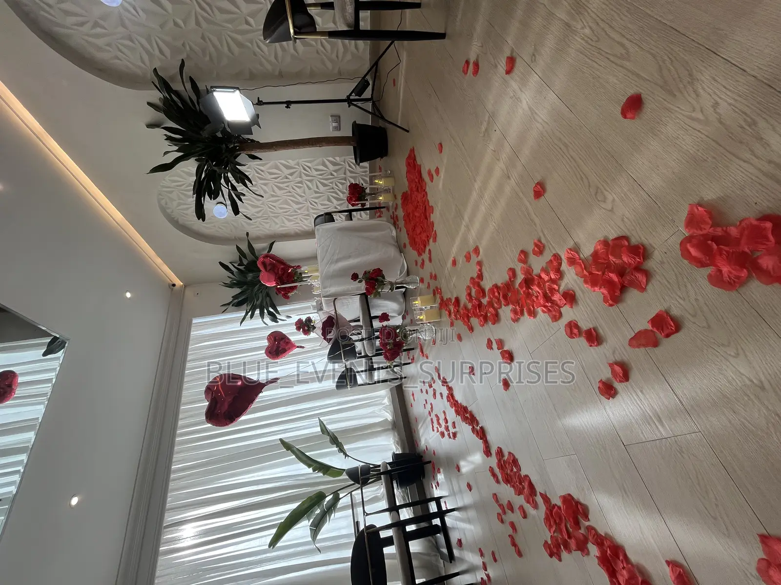 Couple Dinner Date/Proposal Dinner Setting/Helluim Ballons