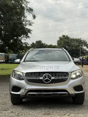 Mercedes-Benz GLC-Class 2016 Silver
