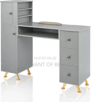 Nail Table
