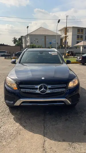 Mercedes-Benz GLC-Class 2016 Blue