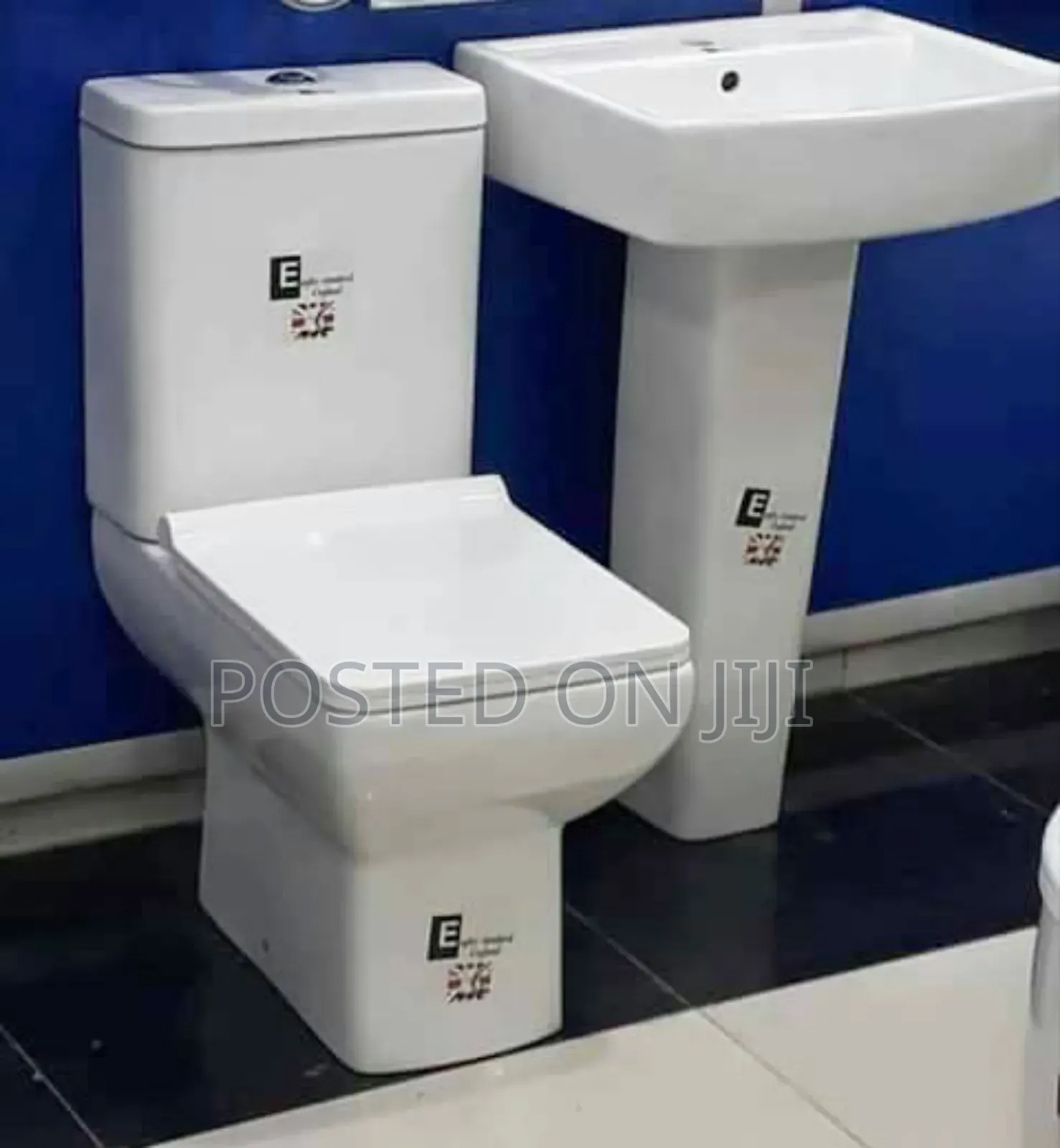 Executive Wc for Master Bathroom