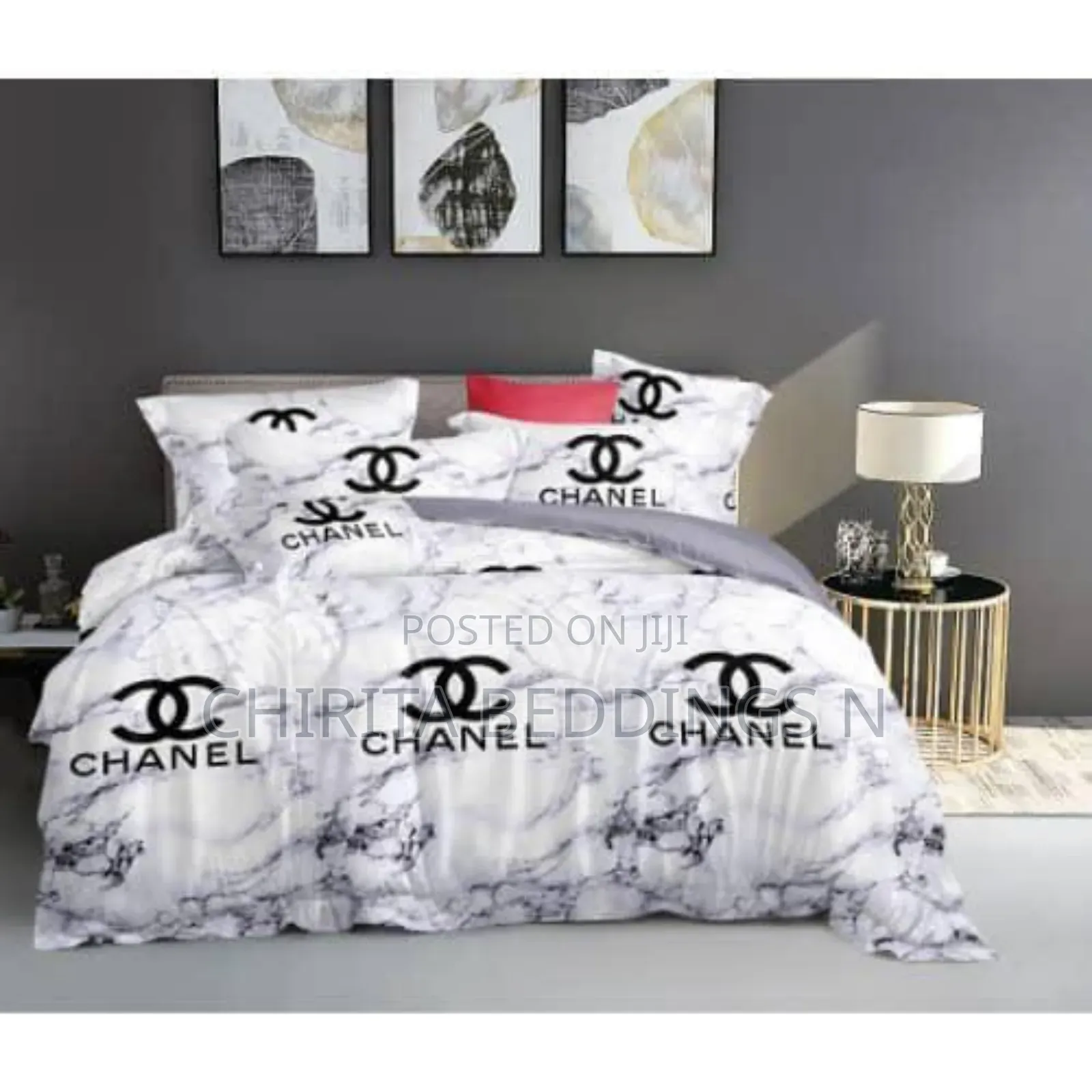 Black and White Bedspread and Duvet