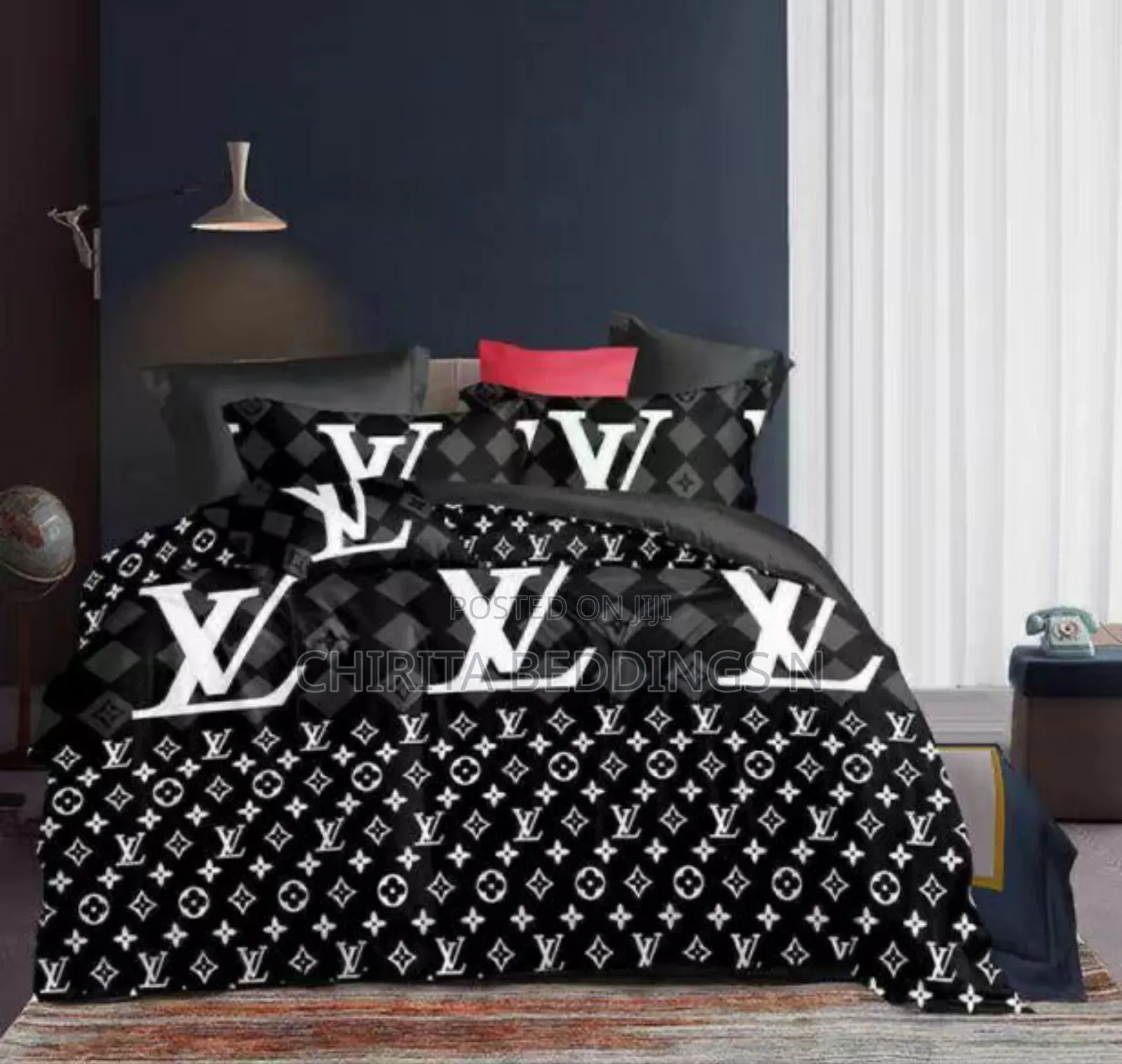 Black and White Bedspread and Duvet