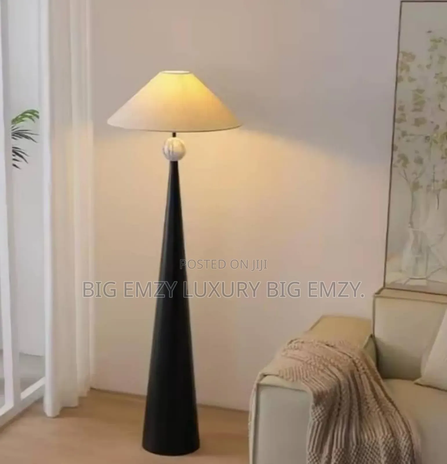 5ft Innes Floor Lamp.