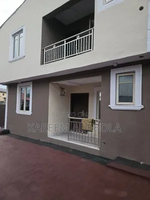 4bdrm Duplex in Alagbole for rent