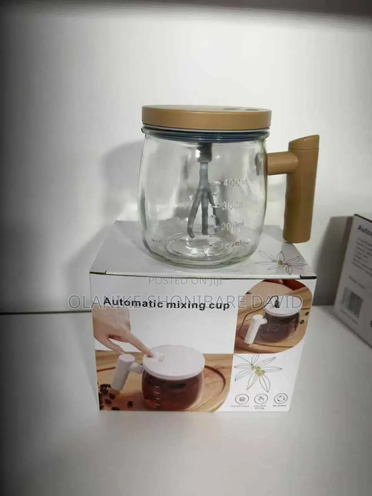 Automatic Mixing Cup