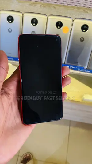 Samsung Galaxy S10e 128 GB Red