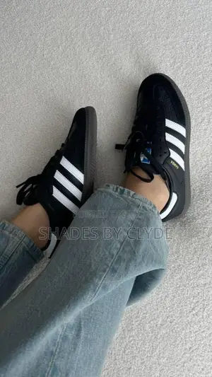 Adidas Samba Sneakers