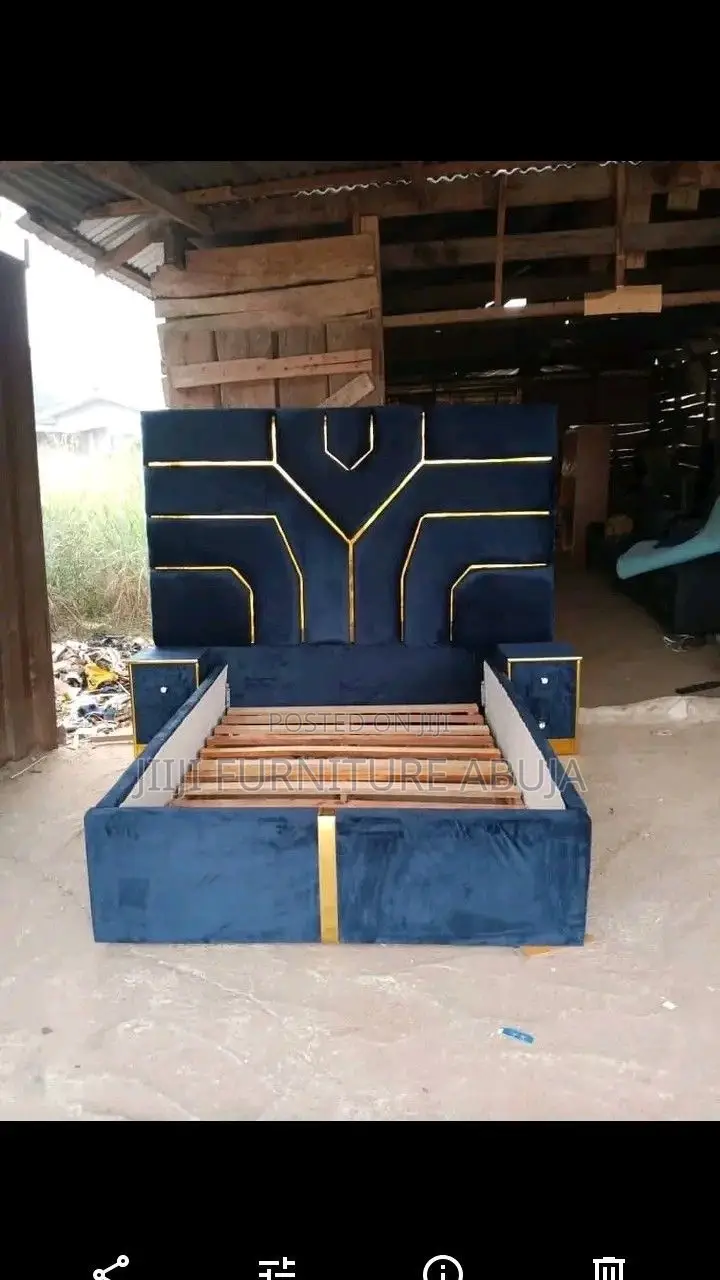 4 and Half Butterfly Bed