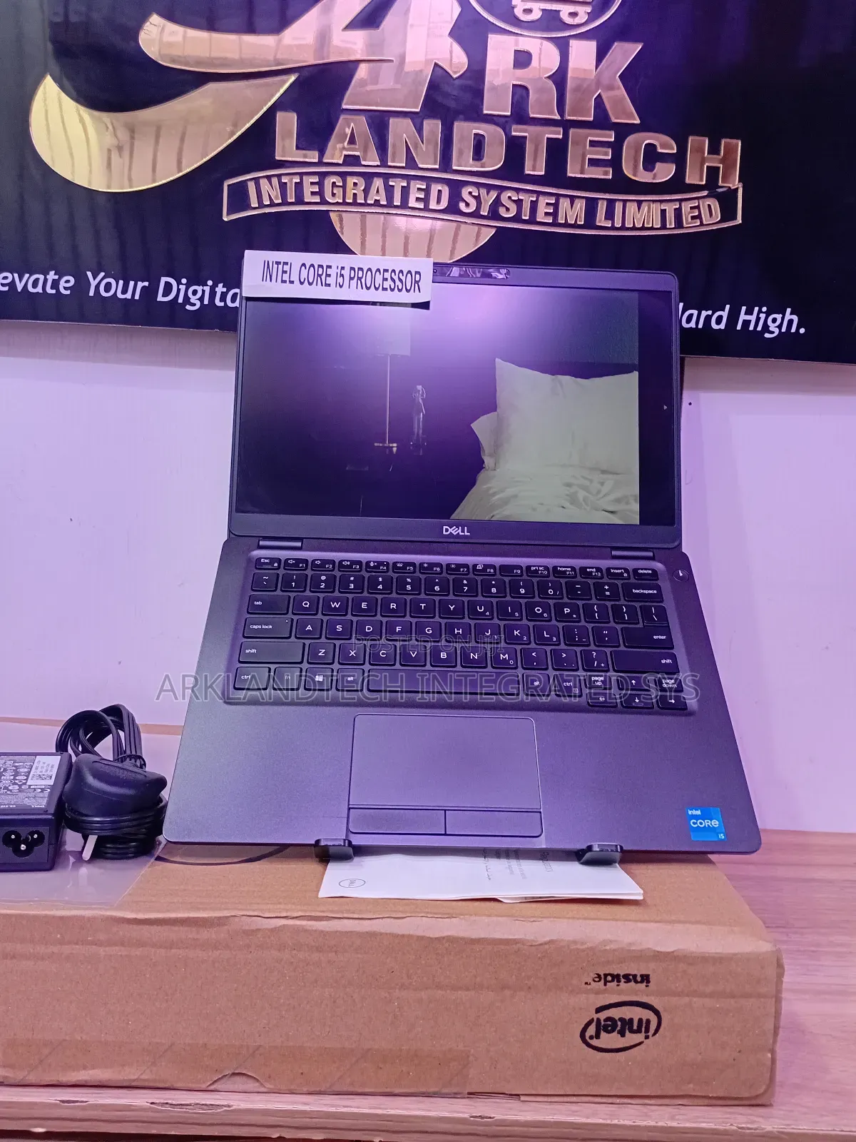 New Laptop Dell Latitude 5285 12GB Intel Core I5 SSD 512GB
