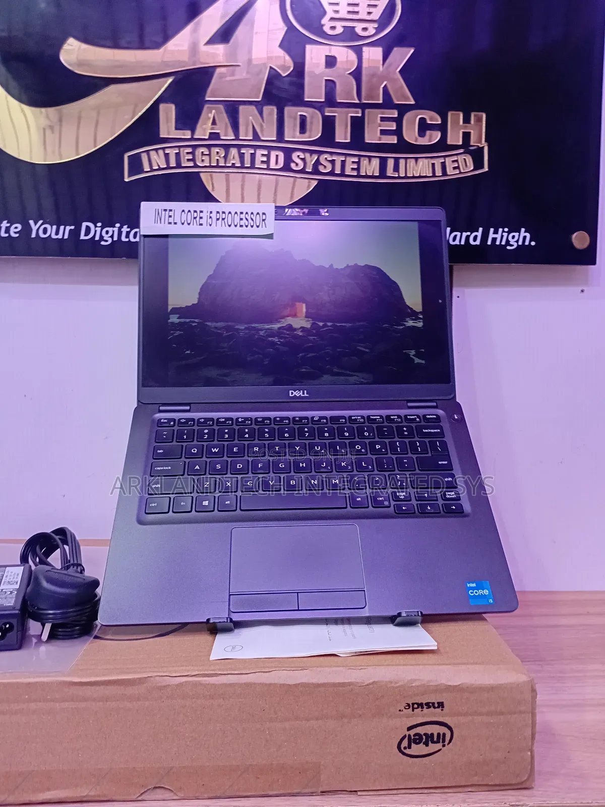 New Laptop Dell Latitude 5285 12GB Intel Core I5 SSD 512GB
