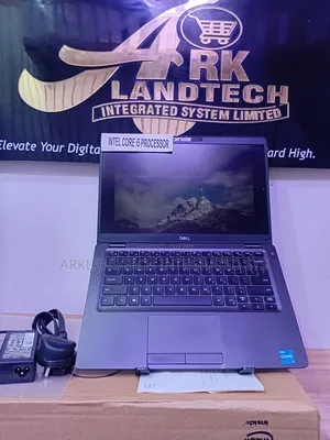 New Laptop Dell Latitude 5290 8GB Intel Core I5 SSD 256GB