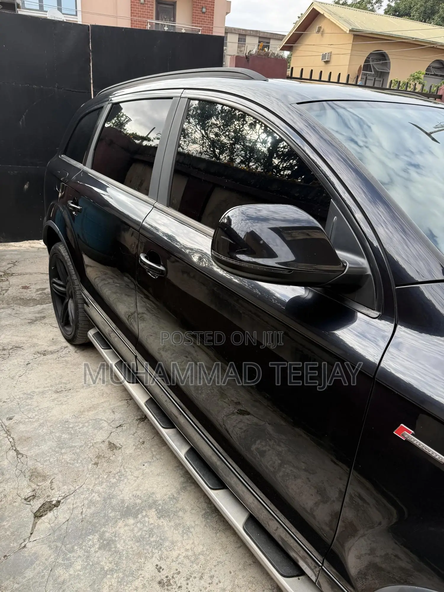 Audi Q7 2012 Black
