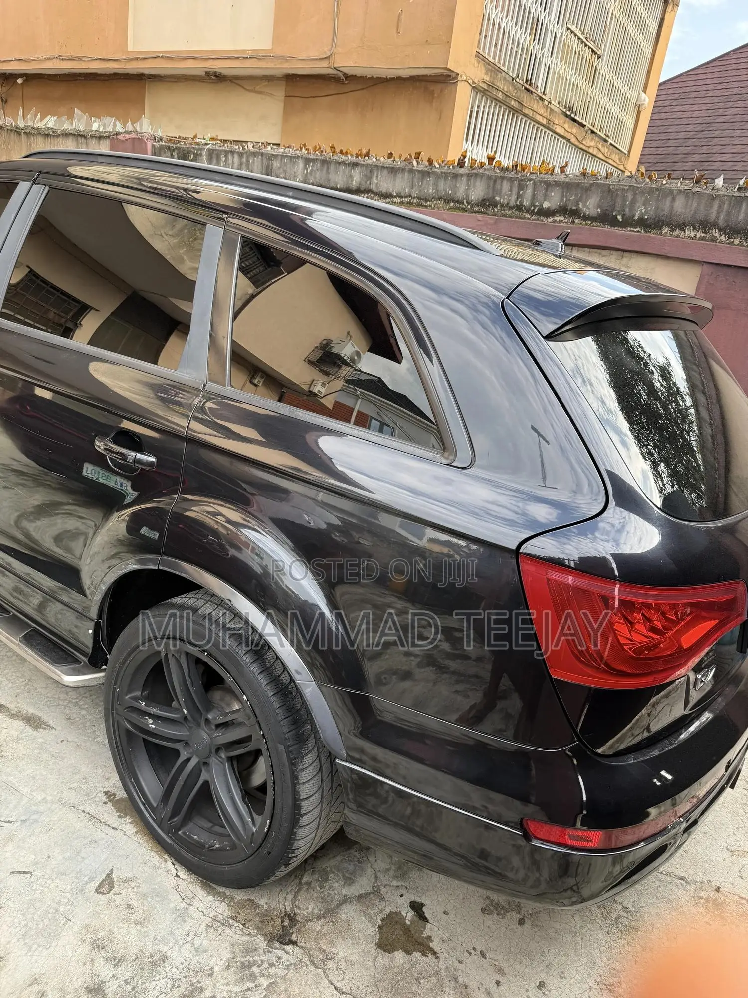 Audi Q7 2012 Black