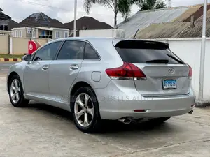 Toyota Venza XLE 4dr Wagon (3.5L 6cyl 6A) 2015 Silver