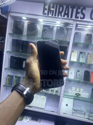 Apple iPhone 11 64 GB Purple
