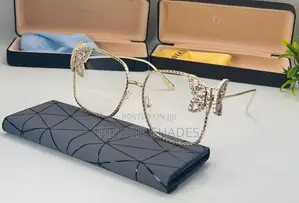 Ruthie Shades