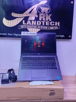 New Laptop Dell Latitude 5340 16GB Intel Core I5 SSD 512GB