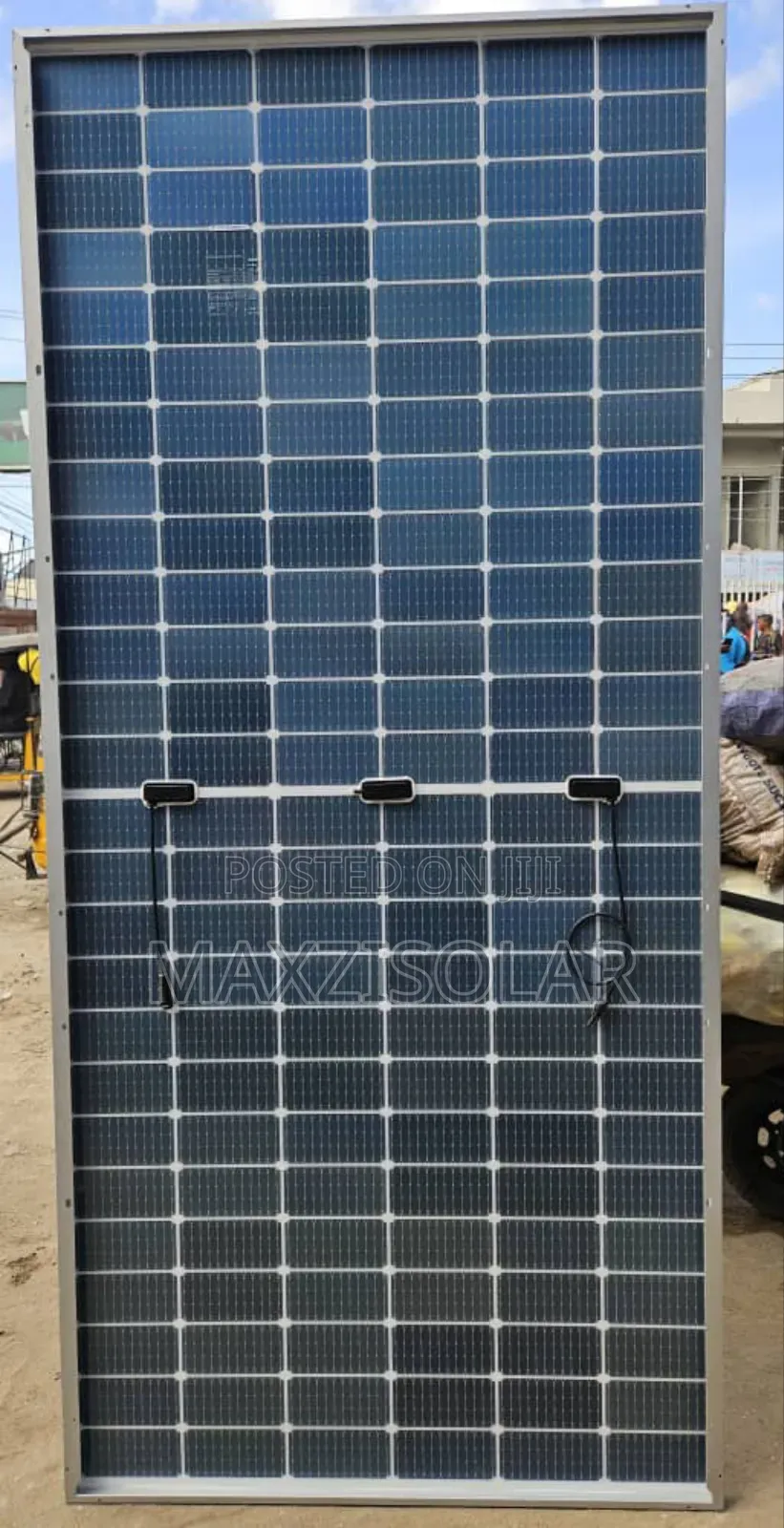645 Watts Qcells Solar Panels