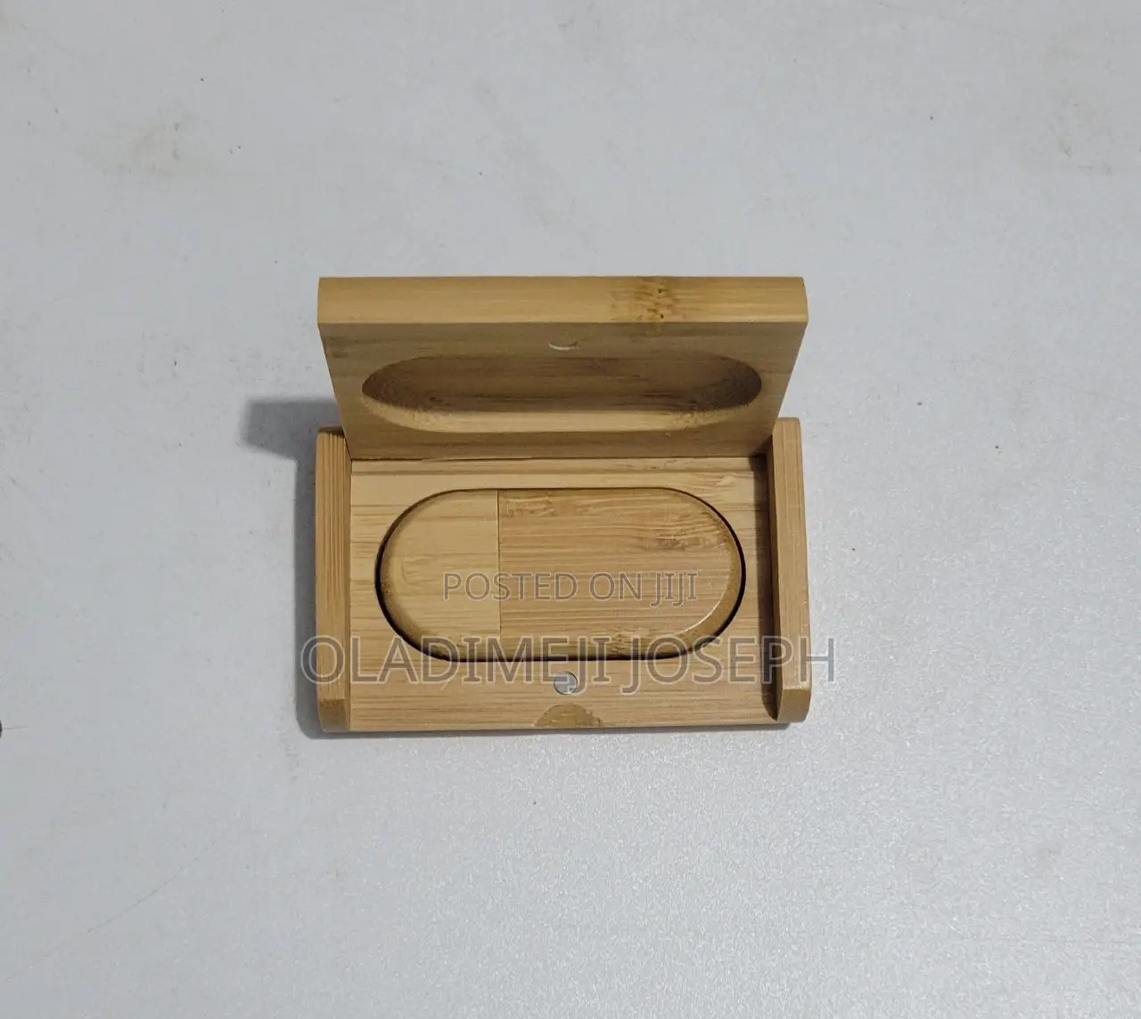 Wooden Flash Drive