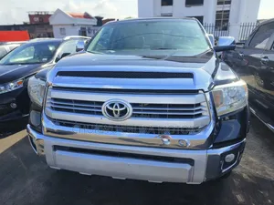 Toyota Tundra 2018 Black