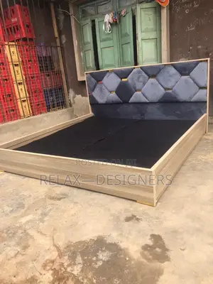 Gray Octagon  Bed