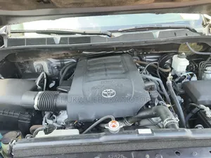 Toyota Tundra 2018 Gray
