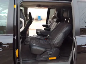 Toyota Sienna 2013 Black