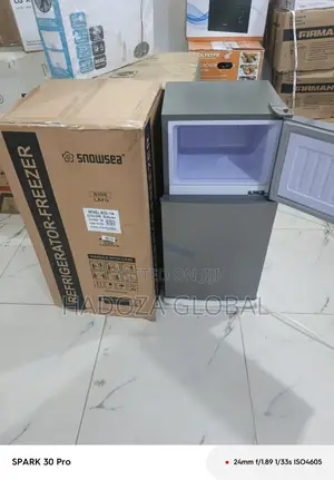 Affordable 136l Refrigerator – Snowsea